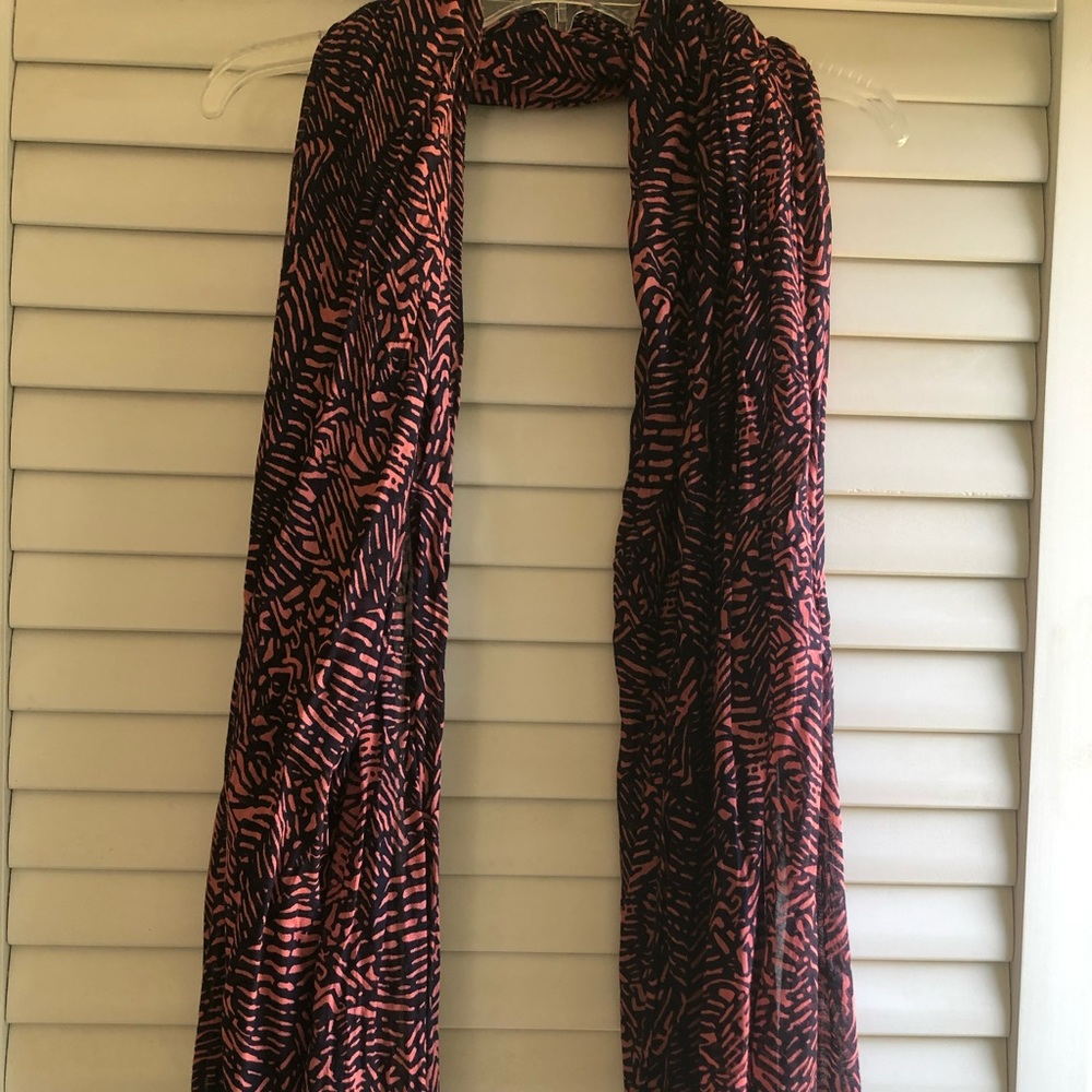 World Market Tasseled Summer Scarf Pink and Navy